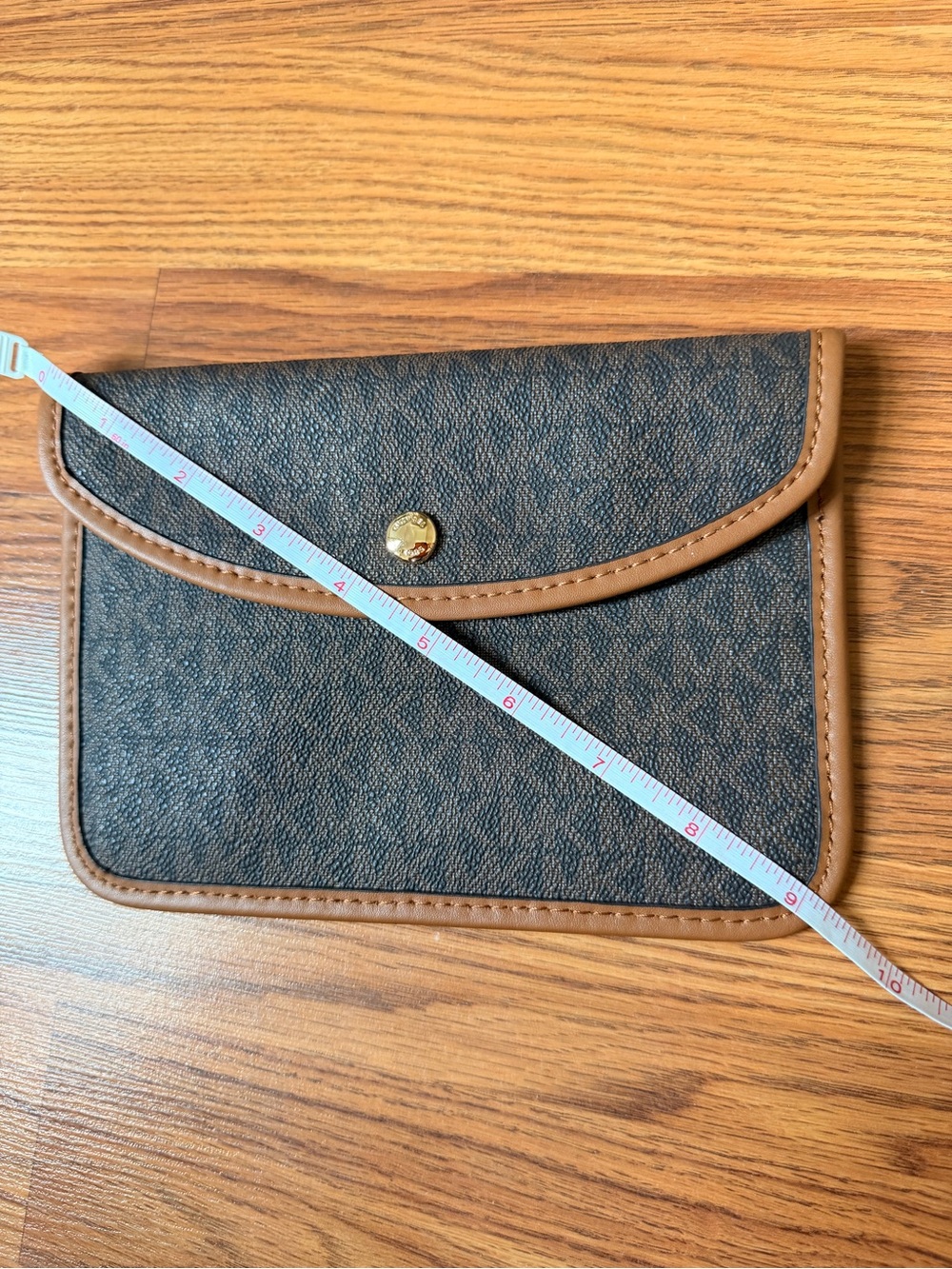 Michael Kors Classic Textured Envelope Wallet Brand New - Picture 11 of 11